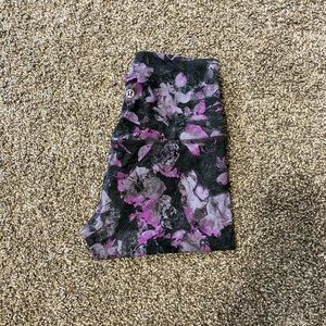 NWOT Lululemon Aligns 25”